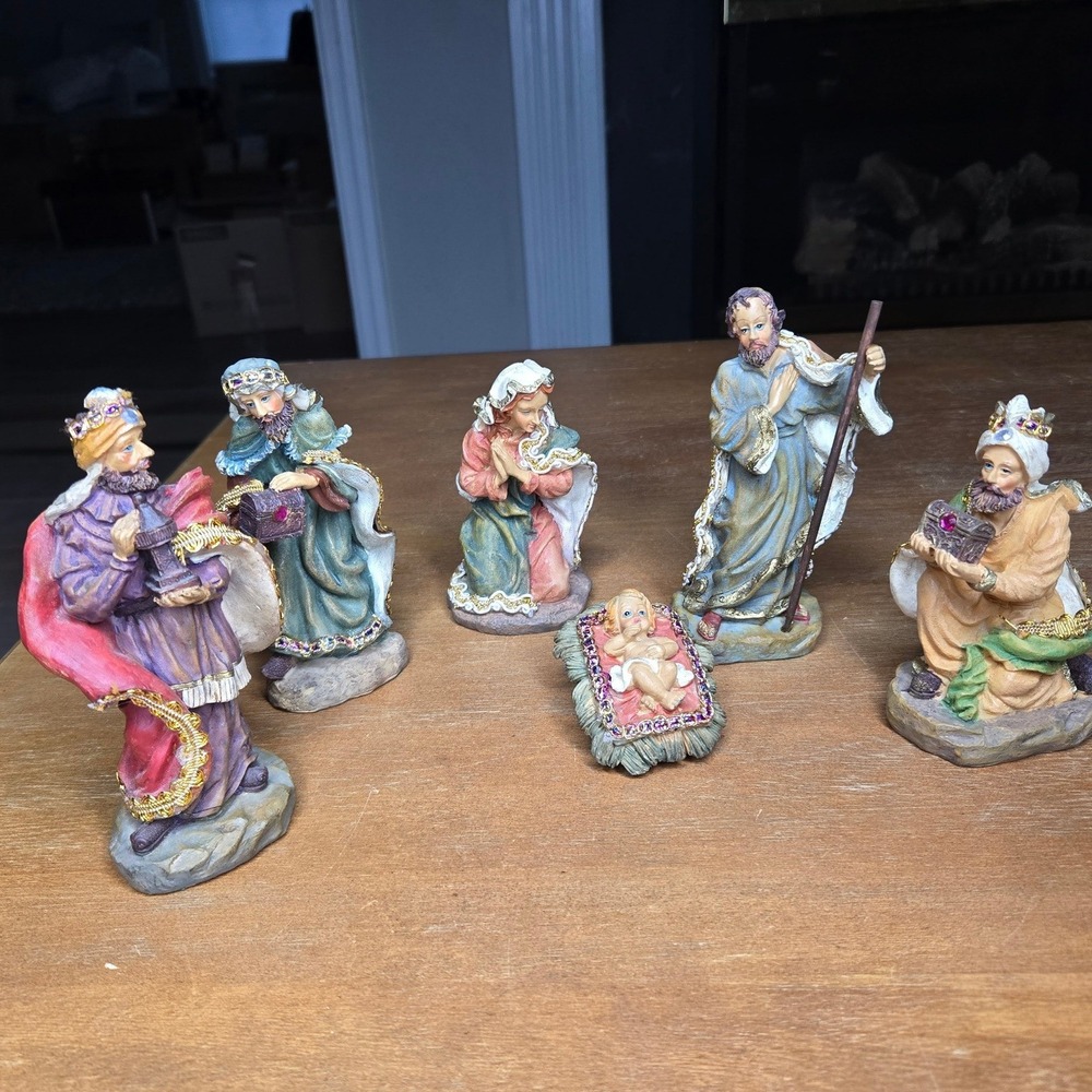 K's Collection 6 Pc Jeweled Nativity Set Holy Family 3 Wise Men Christmas Resin